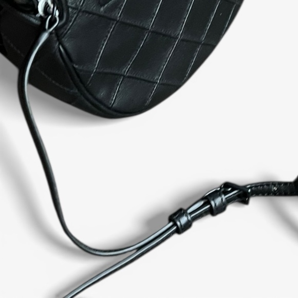 🌻NEW w/tags Tory Burch Black Mini Fleming Soft Crescent Shoulder Bag - Picture 13 of 16